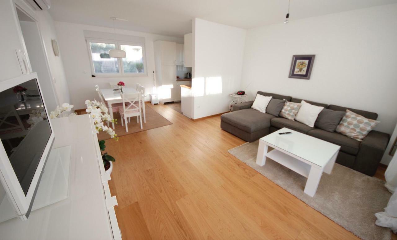 Villa More มาคาร์สกา ภายนอก รูปภาพ
