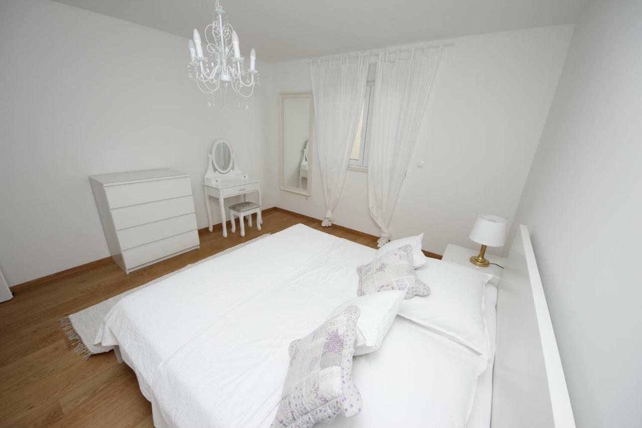 Villa More มาคาร์สกา ภายนอก รูปภาพ